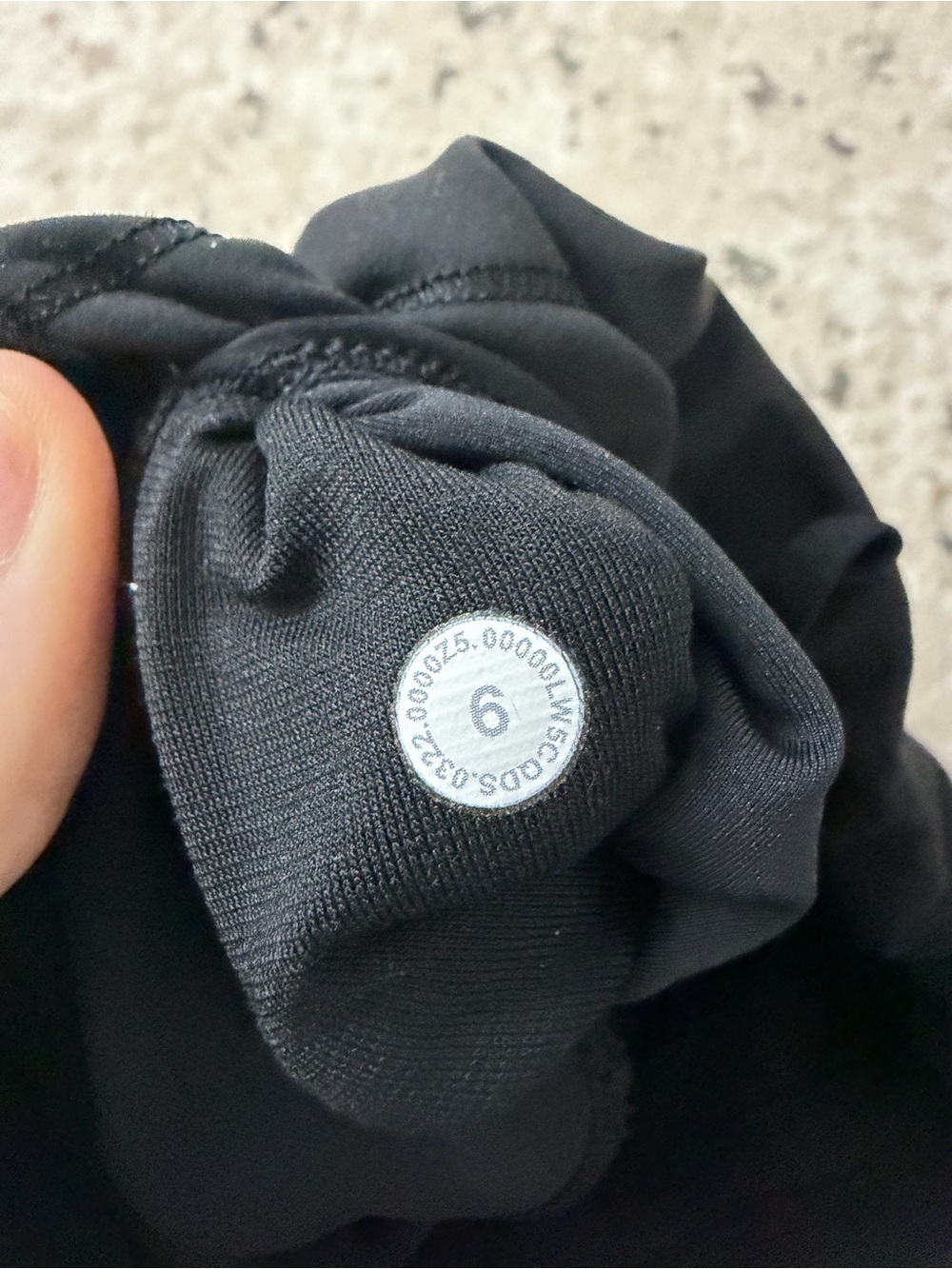 Lululemon Wunder Train High-Rise Leggings 25" Size 6 - Black - Picture 3 of 3